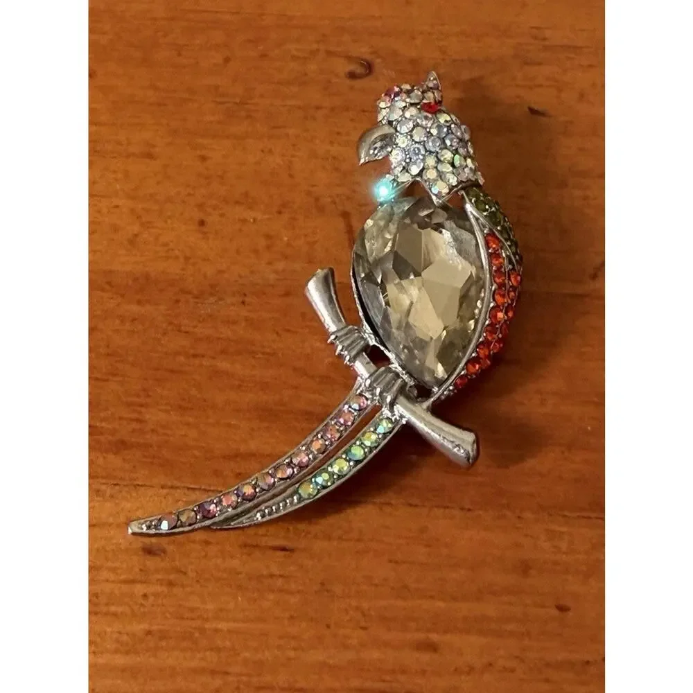 Crystal Parrot Silver Tone Brooch Multicolor Crystal Rhinestones Tropical Bird